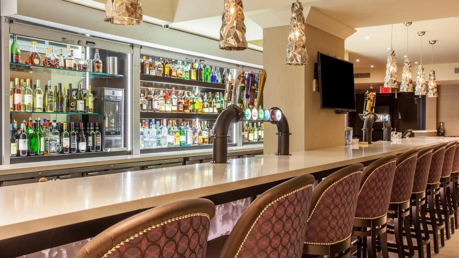 Hotel Holiday Inn Toronto International Airport By Ihg