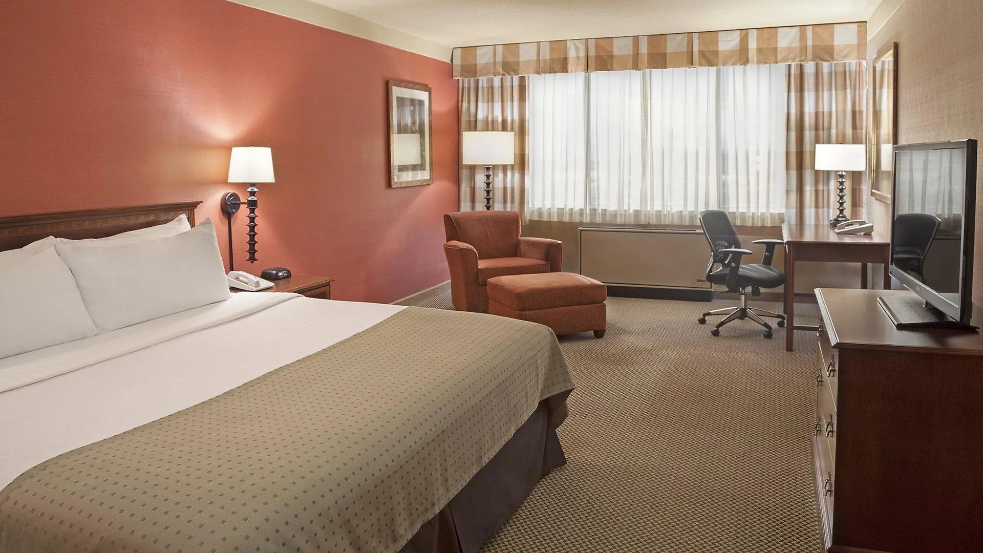 Holiday Inn Toronto International Airport By Ihg 4*,  Canada
