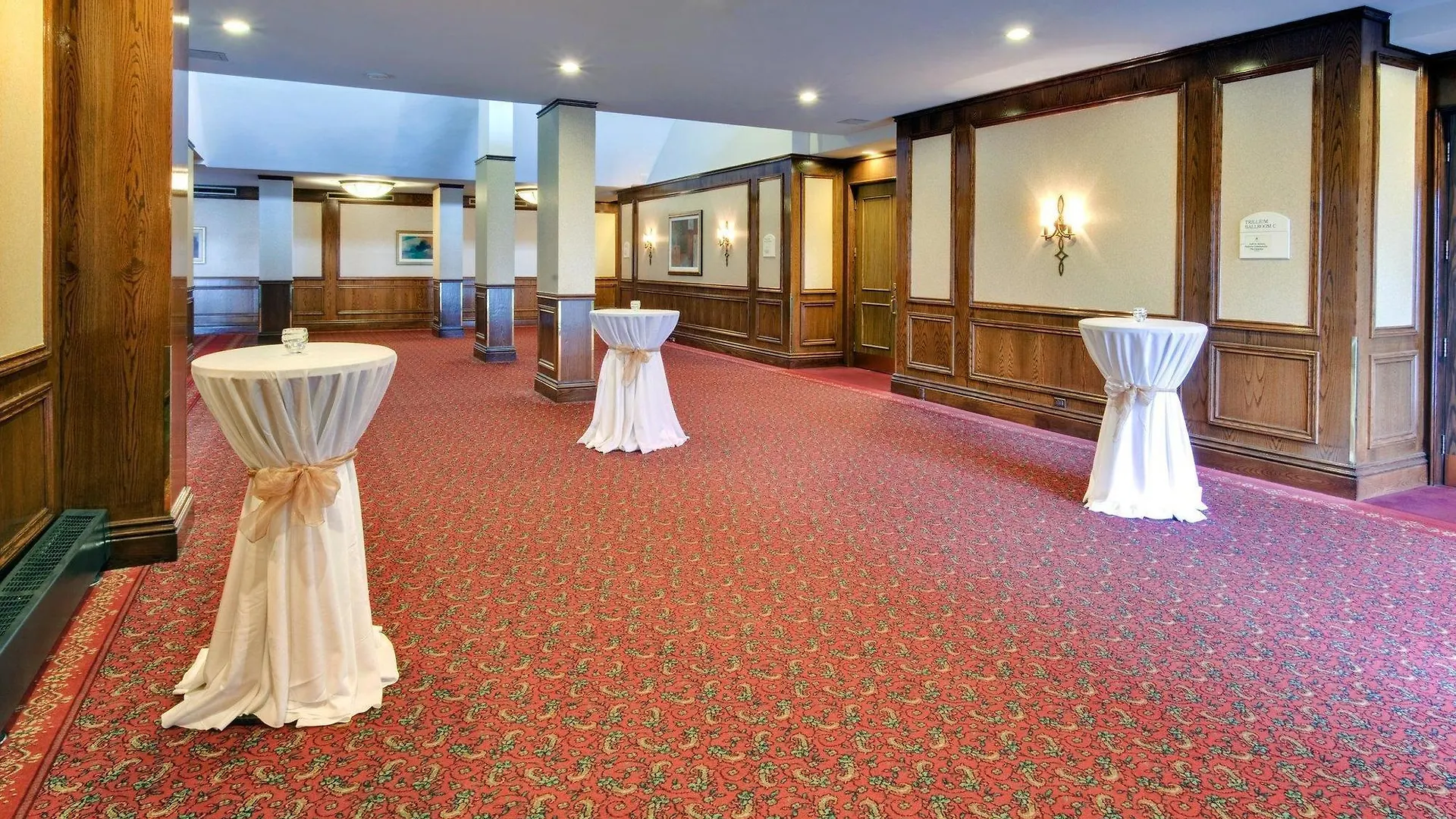 Holiday Inn Toronto International Airport By Ihg