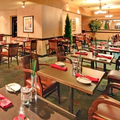 Holiday Inn Toronto International Airport By Ihg Hotel