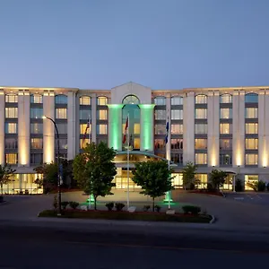 & Montreal Airport By Ihg Hotel