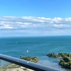 Apartment 1 Bedroom Waterfront
